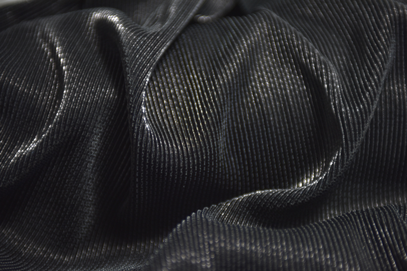 81500 — Maglia lamè  foil plissè