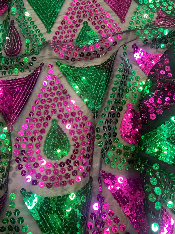28417 — Paillettes ricamata disegno jacquard