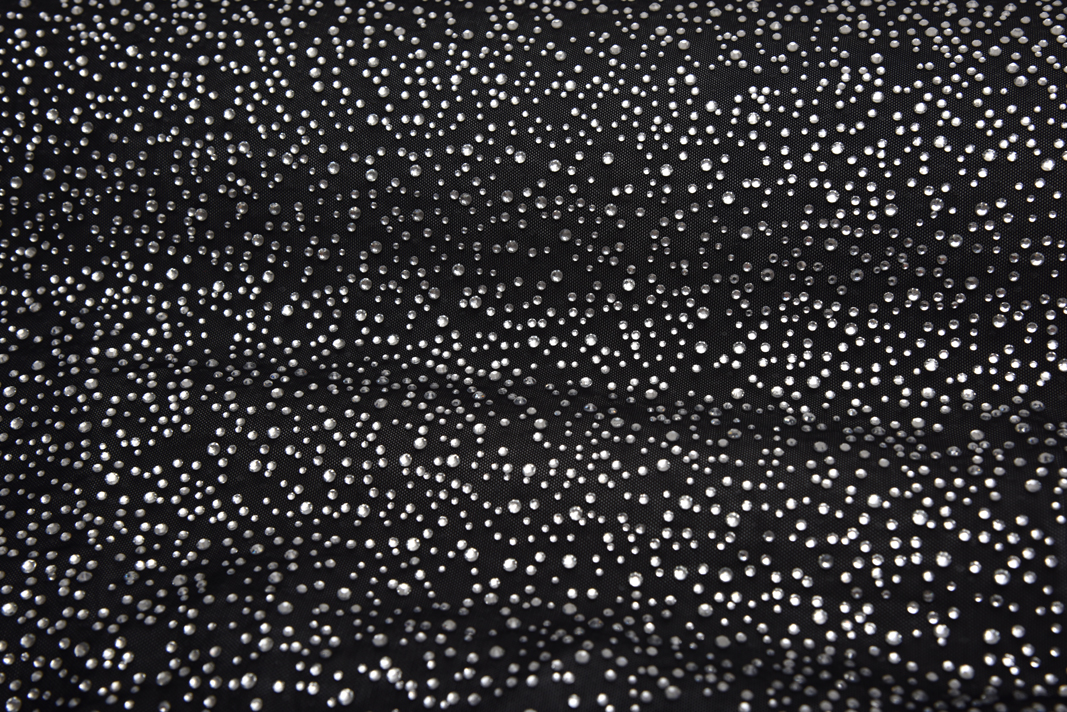 95206 — Strass su base tulle