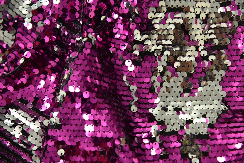 28021 — Paillettes