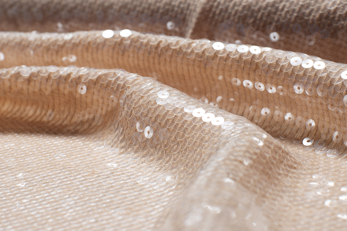 28905 — Paillettes 6 mm tulle elastico